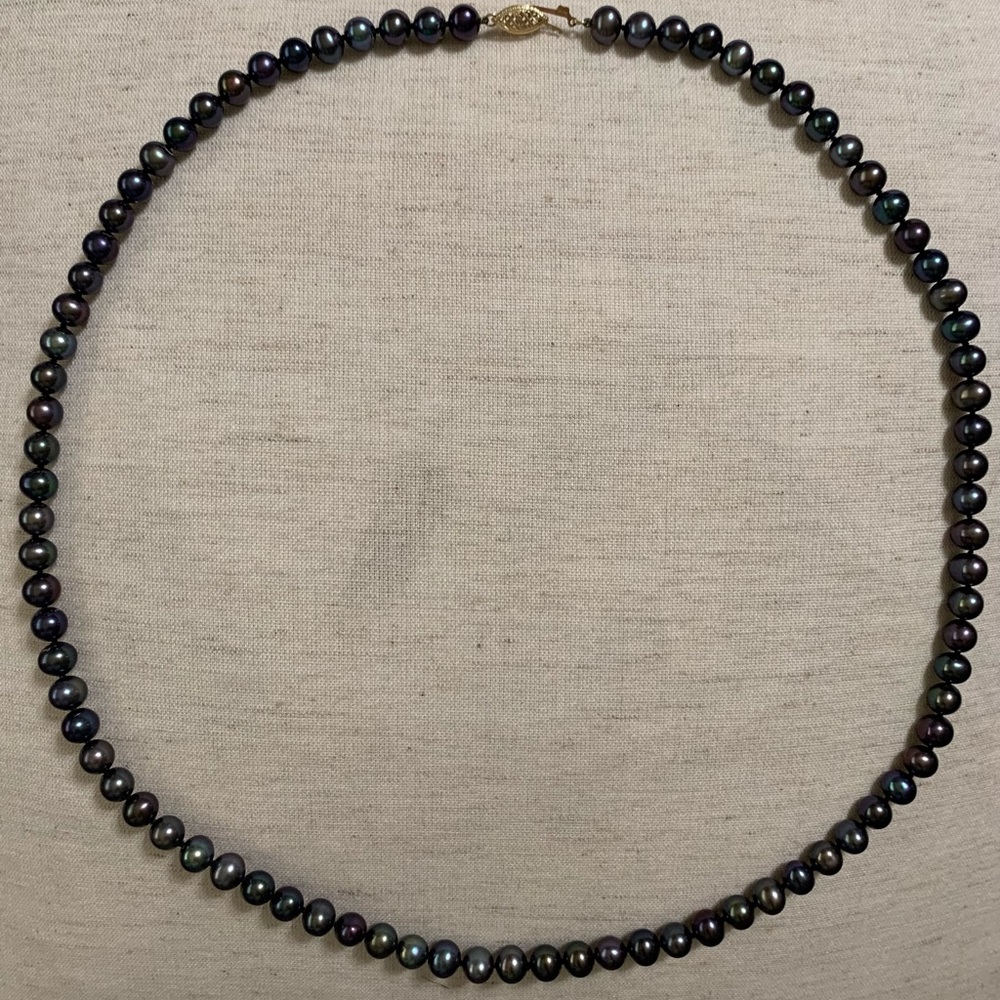 14k Tahitian Black Pearls